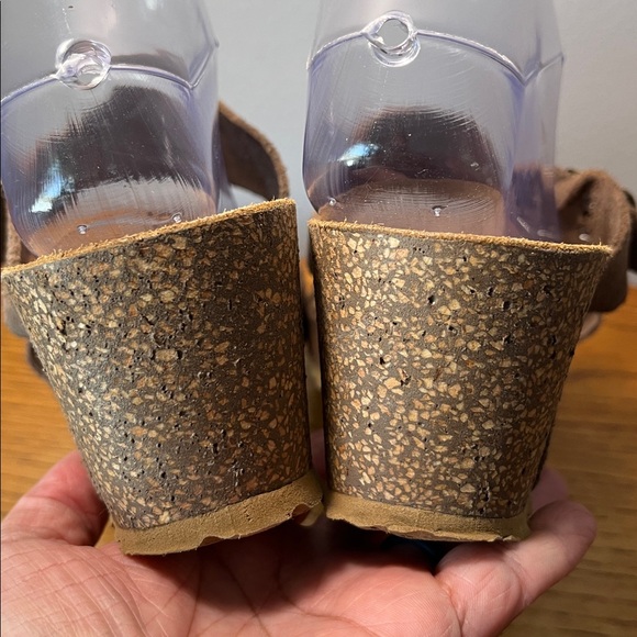 Yokono Wedge Sandals Taupe Brown Leather Sandals Size 9 - Picture 7 of 14